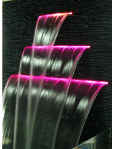 Cascada LED RGB empotrable con mando | Warmpool